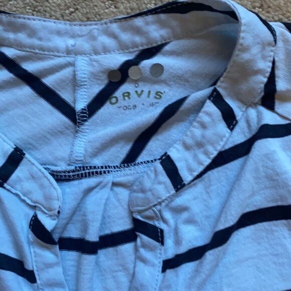 Orvis Striped shirt. Navy and light blue color. Size medium. Good condition. - Picture 2 of 4